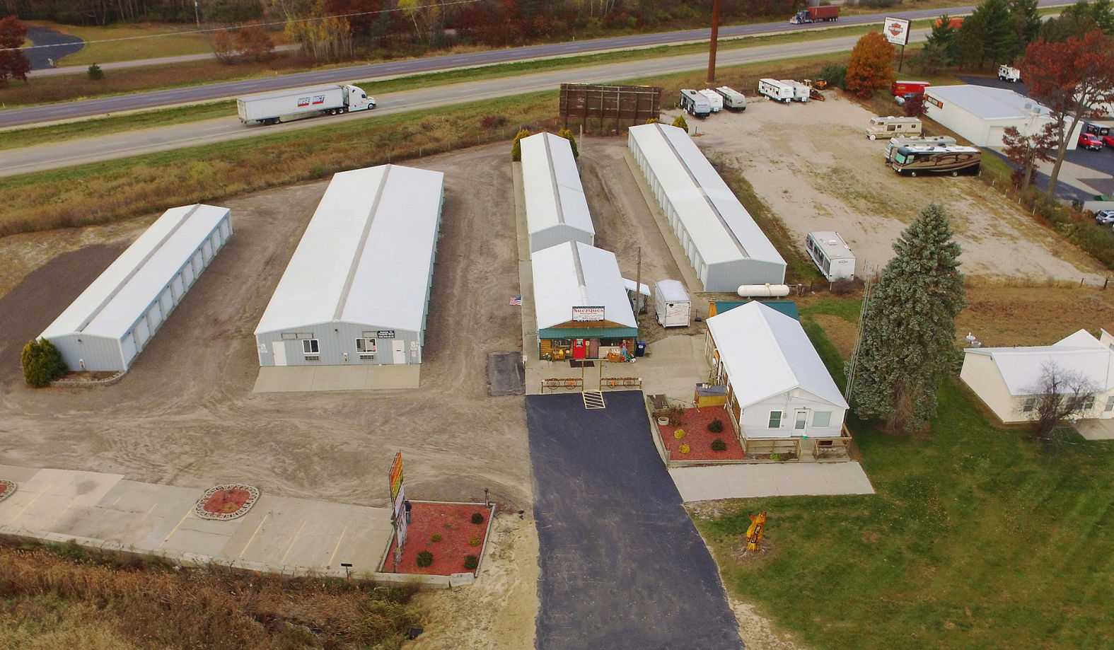 Rockys Rentals